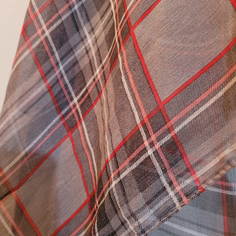 Checkered Scarf - Picture 3 of 5